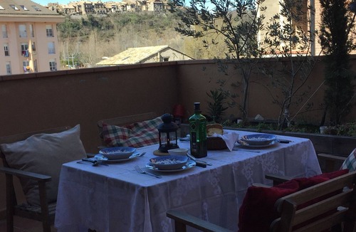 Ainsa-Sobrarbe Apartment | Apt. With terrace/garden of 40m2 in Ainsa Pyrenees
