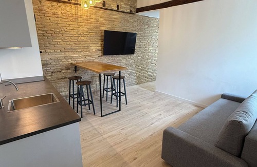 Old Town Apartment | BEAUTIFUL PENTHOUSE WITH VIEWS IN THE CENTER OF PAMPLONA