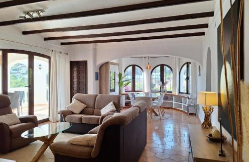 Fanadix Villa | Beautiful villa near the sea and golf course