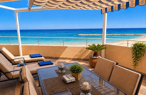 Coveta Fuma Apartment | BELLA VISTA PLAYA, Costa Blanca. Right on the beach, 2 terraces—prime location!