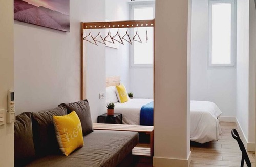 Rekaldeberri House | Bilbao ROOMS & KITCHEN Rekalde