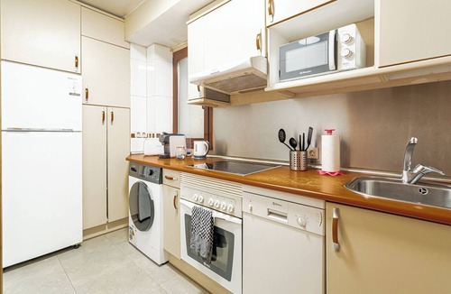 Prosperidad Apartment | Bright, in the heart of Madrid
