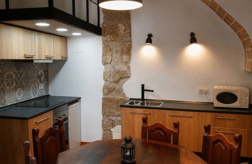 Bot House | Ca la Fina - Rural house with AC