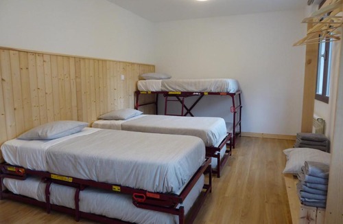 Hecho Other | Camping Selva de Oza