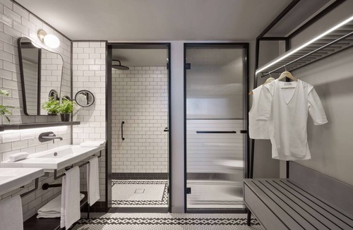 Cuatro Caminos Hotel | Canopy by Hilton Madrid Castellana