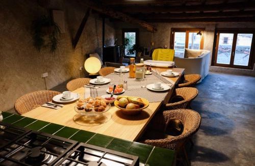 L'Ametlla de Segarra House | Casa Comalats