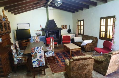 Alera House | Casa completa junto al Parque Natural de la Bardenas, con parking-barbacoa-terraza