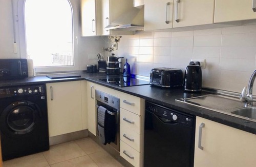 Roldan Apartment | Casa Emperador Penthouse