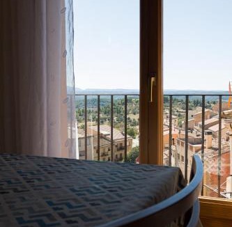 Horta de Sant Joan Apartment | Casa Garí d'Horta de Sant Joan
