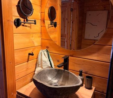 Fresno de Cantespino Ski Chalet | CASA MAIA cabaña de lujo en plena naturaleza