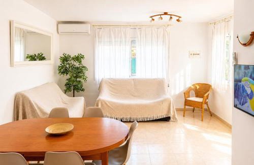 Riumar House | Casa Marga - " Pet friendly - Piscina Privada - Playa - BBQ - Parking - Delta de l'Ebre - Riumar"