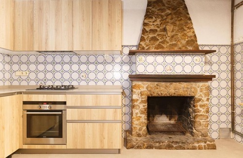 Olerdola Villa | Casa Montserrat Ruralvilla: Authentic Catalan Farmhouse with Modern Comforts