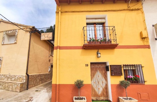 Alhama de Aragon House | Casa Rural Aromas de Siempre
