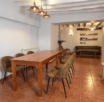 Benassal House | Casa Rural en la Montaña Mas de Tenesa
