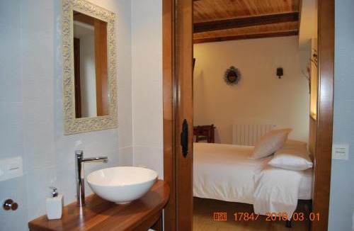 Isaba House | Casa Rural Francisco Mayo