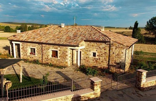 El Pobo de Duenas Cottage | Casa Rural La Dueña for 6 people