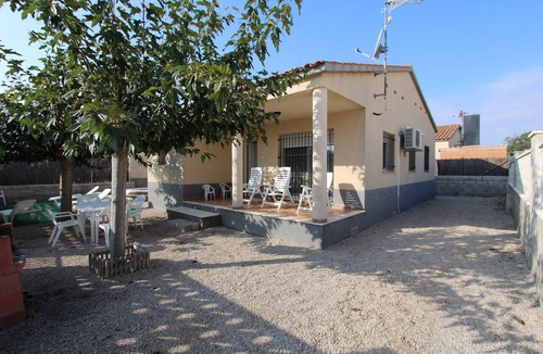 Riumar House | CASA SONIA,Ideal house for your holidays near the sea, free wifi, optional air conditioning , private pool, pets allowed, dog’s beach.