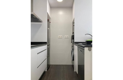 San Pablo Apartment | Central apartment with private parking