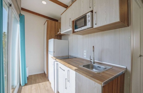 Crevillente House | Charming Bungalow for 2 with Terrace