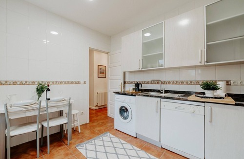Logrono Apartment | Charming Home in Logroño (Max Nb Guests)