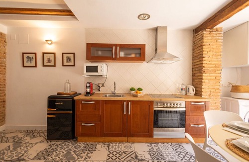 Ruzafa Apartment | Charming Loft with Terrace | 4 Guests | In Ruzafa