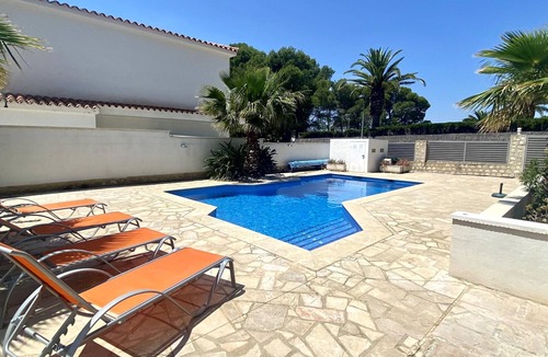 Calafat Villa | Charming Villa w/Private Pool, Near Beach, Perfect for Families & Groups, L'Ametlla de Mar