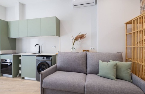 La Creu del Grau Apartment | City Arts Suites I | 12 min City Arts | Pet Friendly