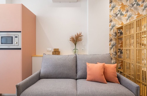 La Creu del Grau Apartment | City Arts Suites III | 12 min City Arts | Pet Friendly