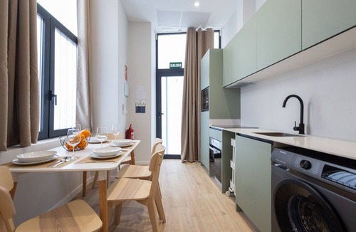 La Creu del Grau Apartment | City Arts Suites VII | 12 min City Arts | Pet Friendly