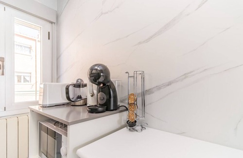Delicias Apartment | City Stay with 3 Bedrooms