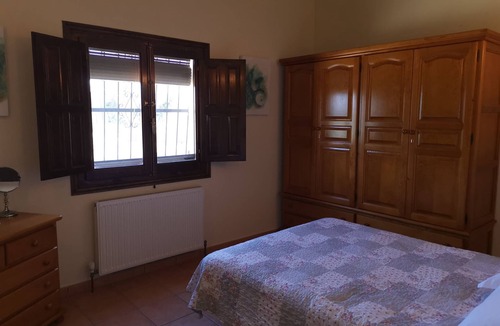 Orihuela House | Comfortable double room located in the countryside with outdoor pool.