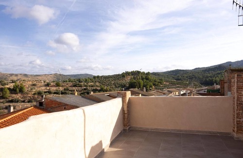 La Torre de l'Espanyol House | Country House 'Ca La Padrina' with Mountain View, Wi-Fi and Air Conditioning