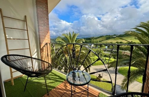 Erandio Ski Chalet | Country home with a pool, 7 minutes from Bilbao and 7 minutes from the beach