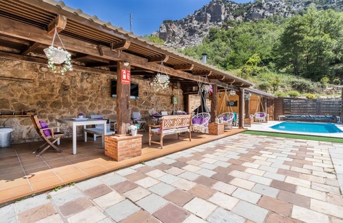 Oden Villa | Country House 'Balcón' with Lake Views, Wi-Fi, and Air Conditioning
