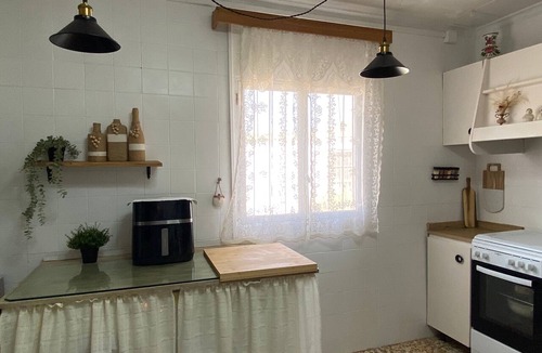 Campo Nubla House | Country House 'Casa Perico Reyes' with Mountain View, Wi-Fi and Air Conditioning