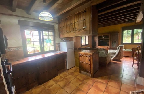 Celis House | Country House 'Los Avellanos 3' with Mountain Views, Private Terrace and Garden
