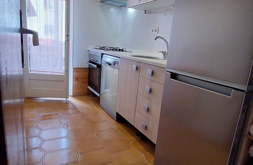 Torredembarra Apartment | Cozy Apartment, 5 min From the Beach/Bonito Apartamento a 5 min de la Playa