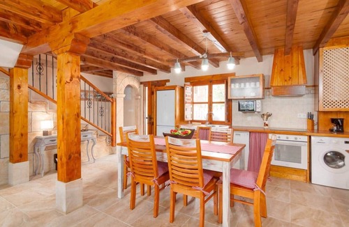 Acereda House | Cozy villa with views and a fireplace in Cantabria (Carmina)