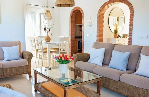 Pedreguer Villa | Detached villa, 3 bedrooms, with privacy, private pool and stunning views