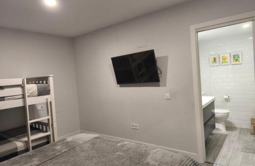 San Sebastian de los Reyes Apartment | Duplex Acogedor Maria 130mq cerca Aeropuerto-Ifema