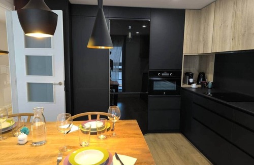 Barrio de Jesus Apartment | El Ático de Cosuenda by Alogest