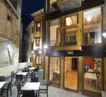 Casco Viejo Hostel | El Albergue de la Catedral