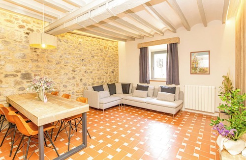 Besalu House | El Molino de Besalú - House with garden
