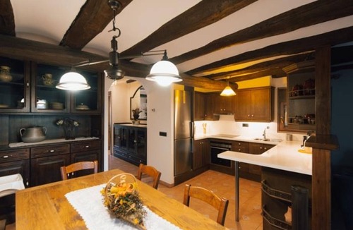 Montardit de Baix Villa | Elegant rural house for 10 people in Montardit de Baix, pets allowed
