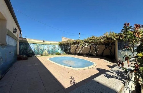 La Viluena Cottage | Entrefrutales - Rural House among Trees and Aromas