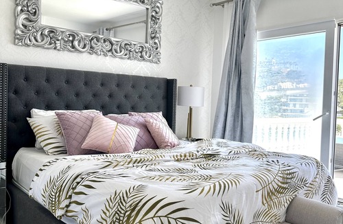 Mar Azul Villa | Exclusive Sea View Villa to Rent, 3 B+3B, SKY
