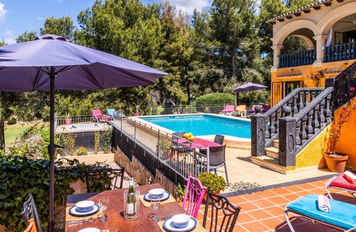 San Jaime Villa | Fabulous family villa with large pool and Jacuzzi in exclusive area next to golf