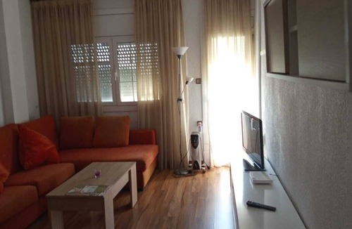 Esplugues de Llobregat Condo | For Rent: July 1–August 31, C/Alcalde Martí Figueras i Castillo, Esplugues de Ll.