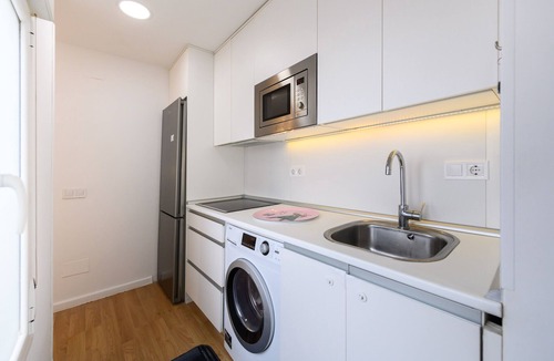 Ciudad Jardin Apartment | (FOV160IIA) 1 bedroom apartment in Chamartín, Madrid