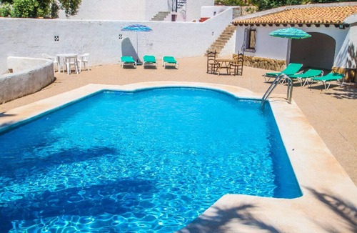 Urbanitzacio la Fustera Villa | Fustera Pedros - Getaway with pool, Mediterranean views & walk to the Beach